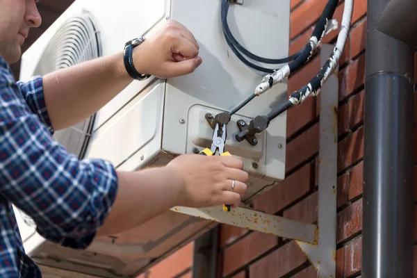 The Best AC Repair from Semper Fi Heating and Cooling Las Vegas